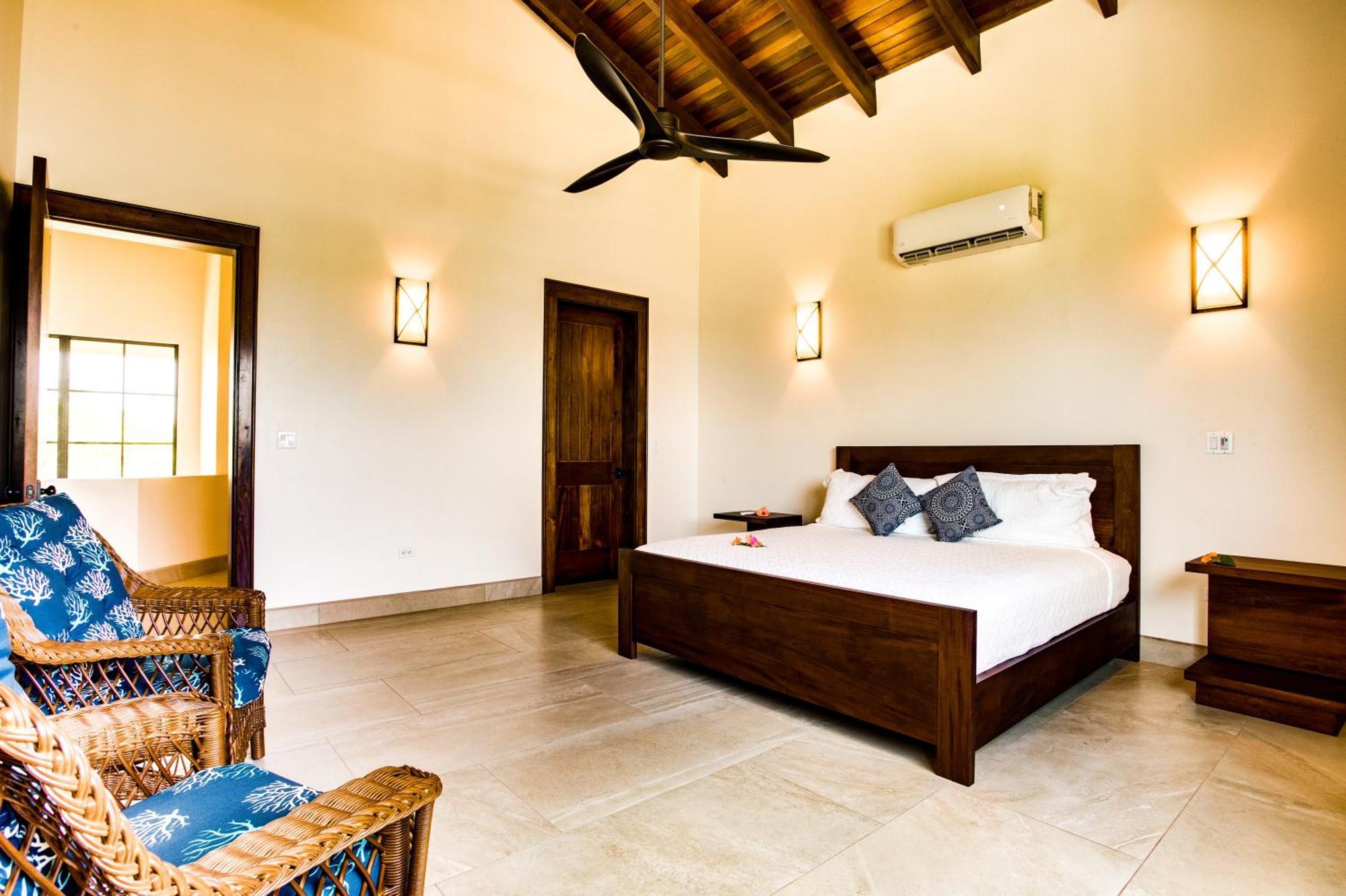 Naia Resort And Spa Placencia 外观 照片